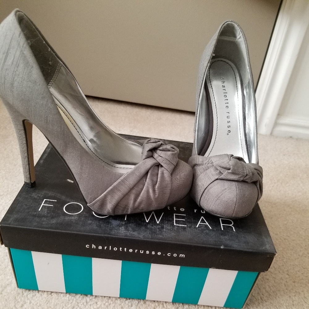 Charlotte Russe Pumps
